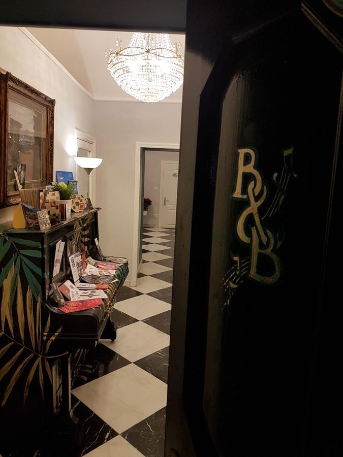 Alojamento de Acomodação e Pequeno-almoço Residenza Dell'opera *