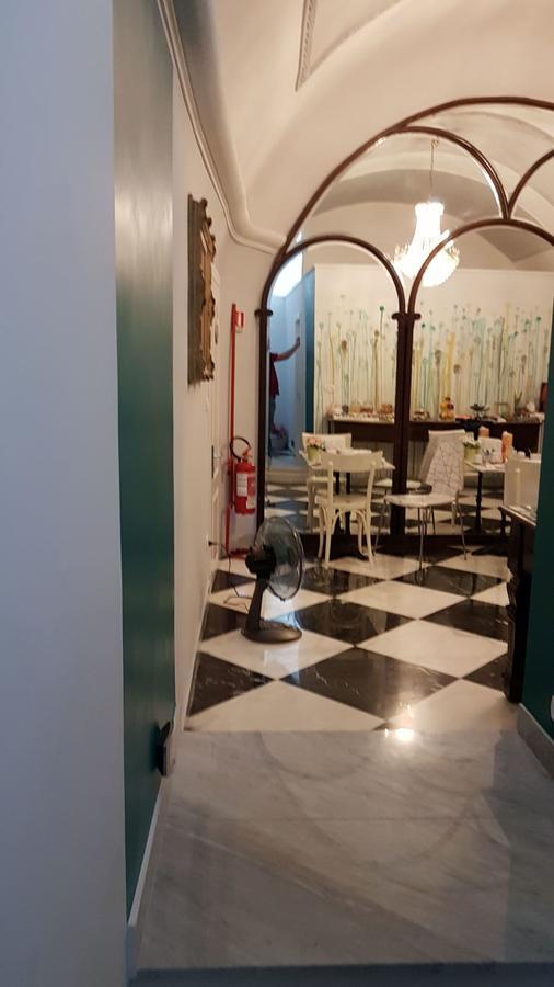 Alojamento de Acomodação e Pequeno-almoço Residenza Dell'opera *
